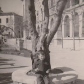8. Carlos Barciela en el colegio Santo Angel (años 50)